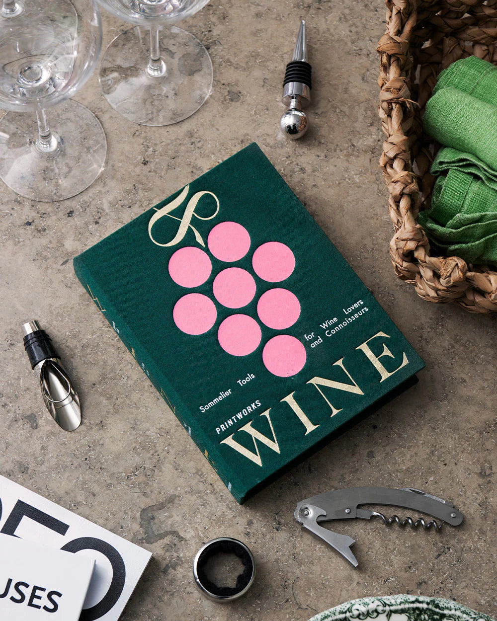 Boek met Wine tools