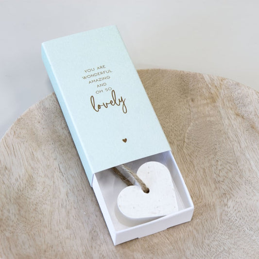 Gift doosje met zeepje | you are wonderful amazing and oh so lovely